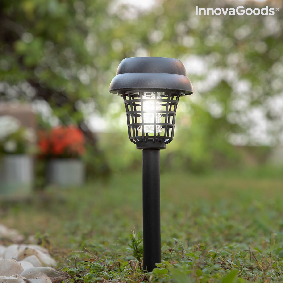 Solcelledrevet mygglampe Garlam – InnovaGoods