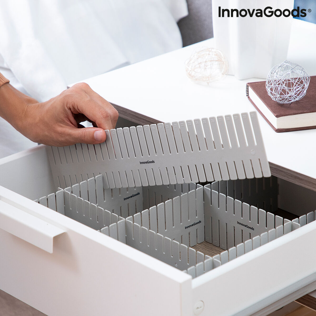 Justerbar skuffeorganisator Condor – 16 deler, InnovaGoods