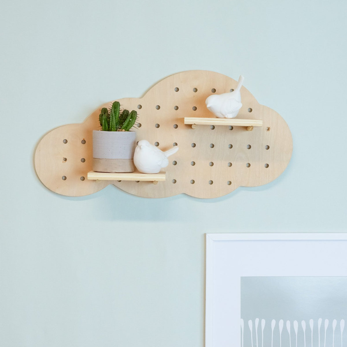 Skyformet pegboard-organisator til verksted