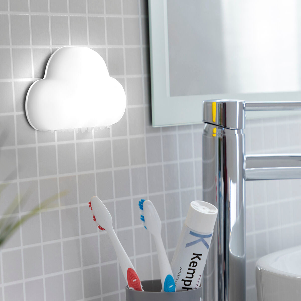 Trådløs smart LED-lampe Clominy