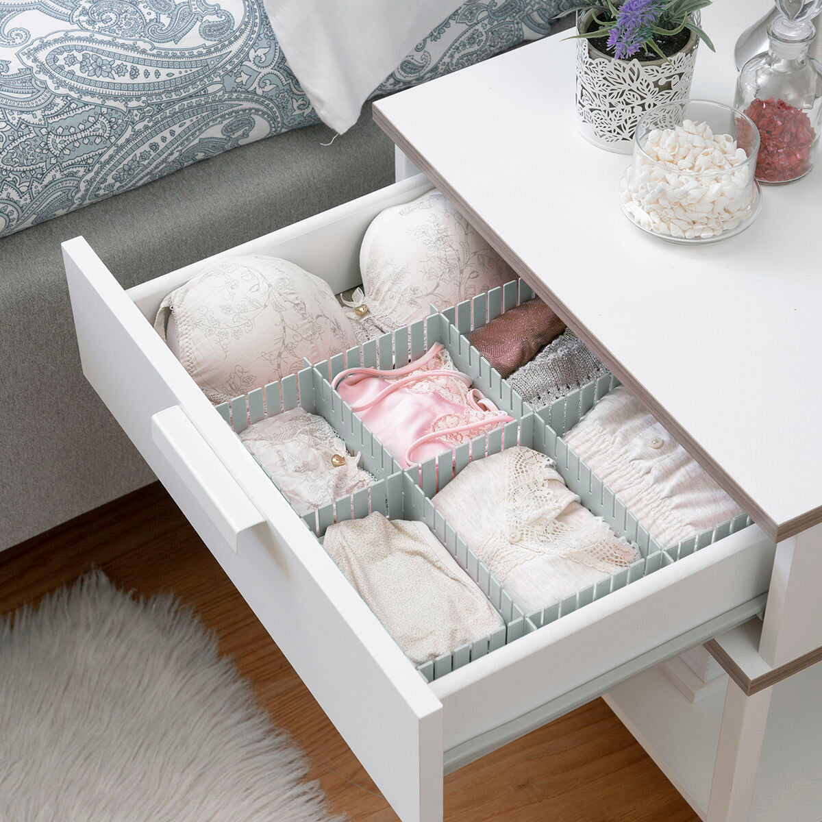 Justerbar skuffeorganisator Condor – 16 deler, InnovaGoods