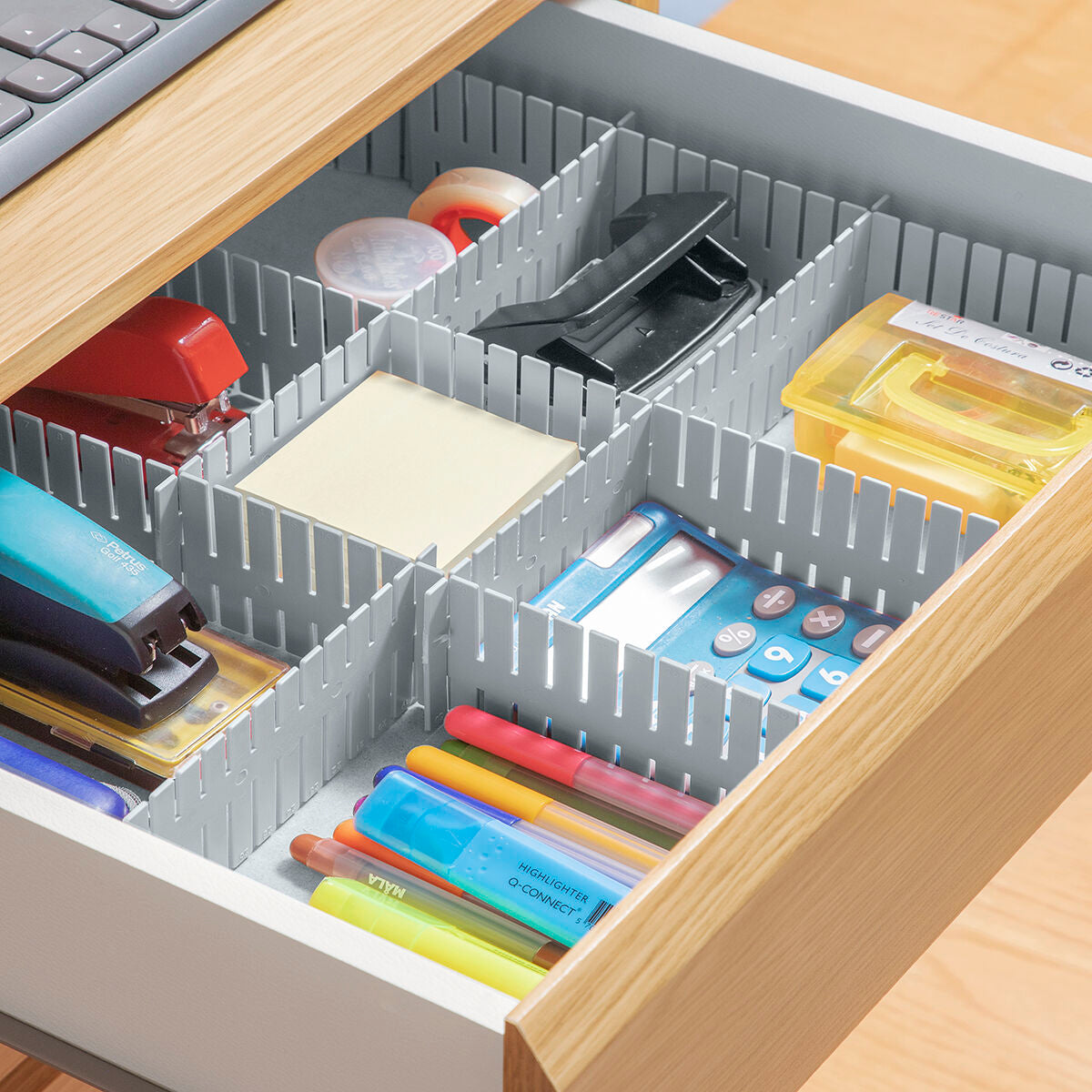 Justerbar skuffeorganisator Condor – 16 deler, InnovaGoods
